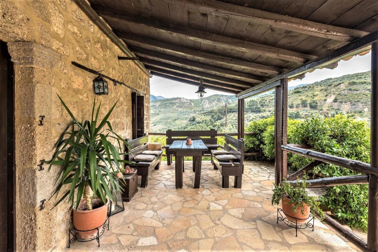 Ampelos Estate Akrata Extérieur photo