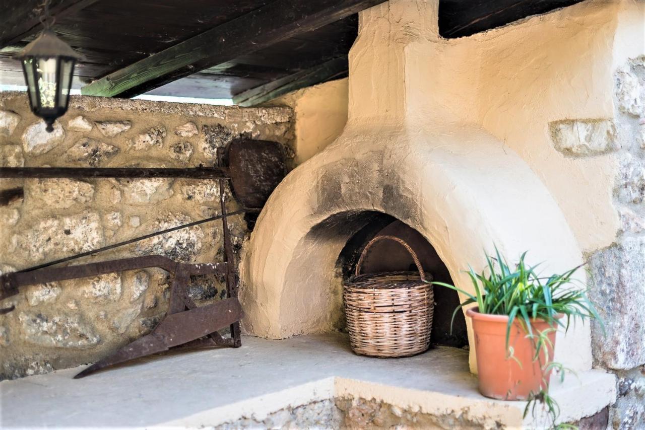 Ampelos Estate Akrata Extérieur photo